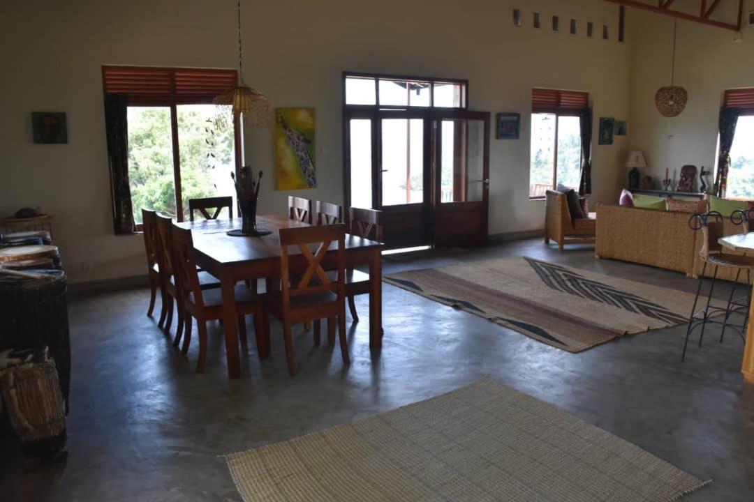 Amazi Land Home And Farm Stay Kibuye Exterior foto